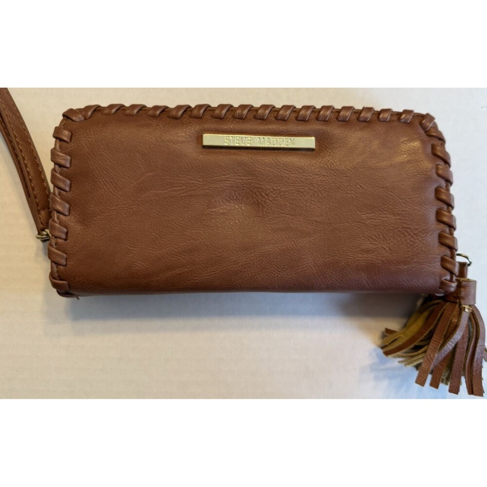 Steve Madden Tan Leather Wallet Wristlet Clutch Zip-Around with Tassels